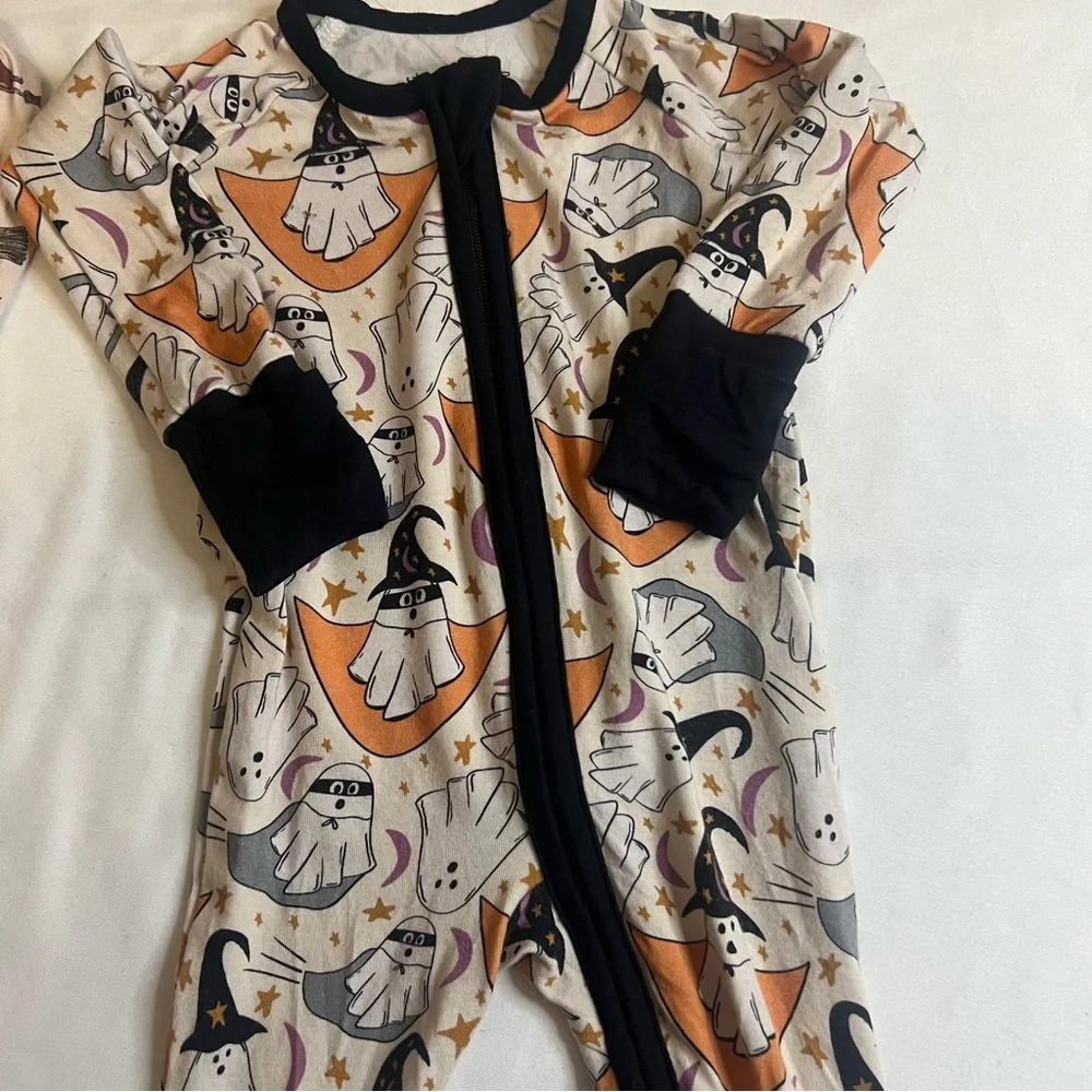 Sunshine Luckies Bamboo Pajama Bundle 0-3M Halloween Print‎ Zip Sleepers (2)